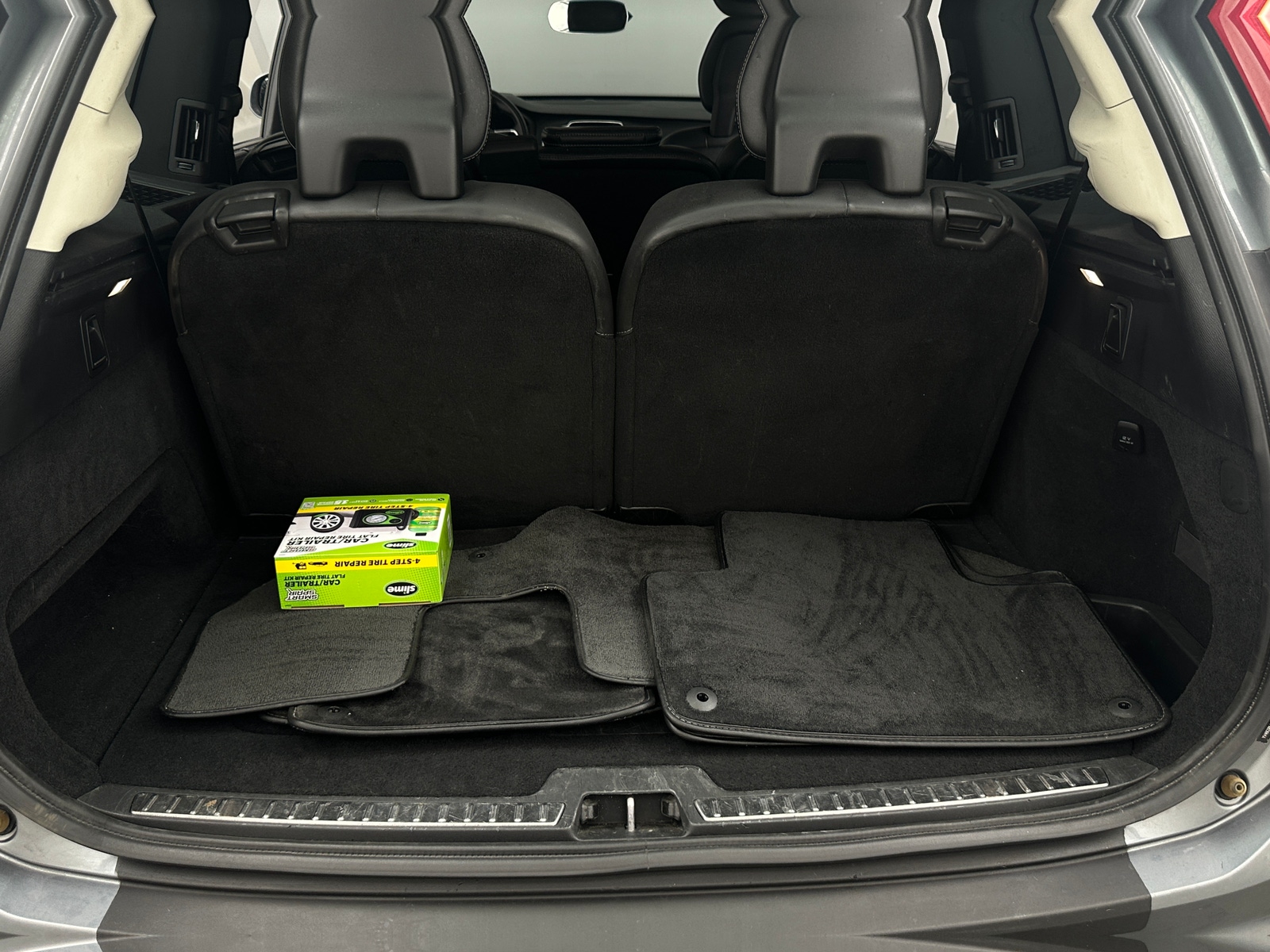Thumbnail: 2016 Volvo XC90 - 6