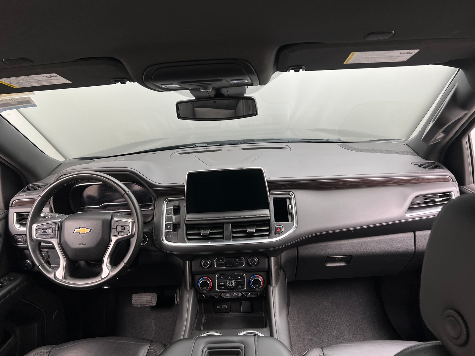 Thumbnail: 2024 Chevrolet Suburban - 2