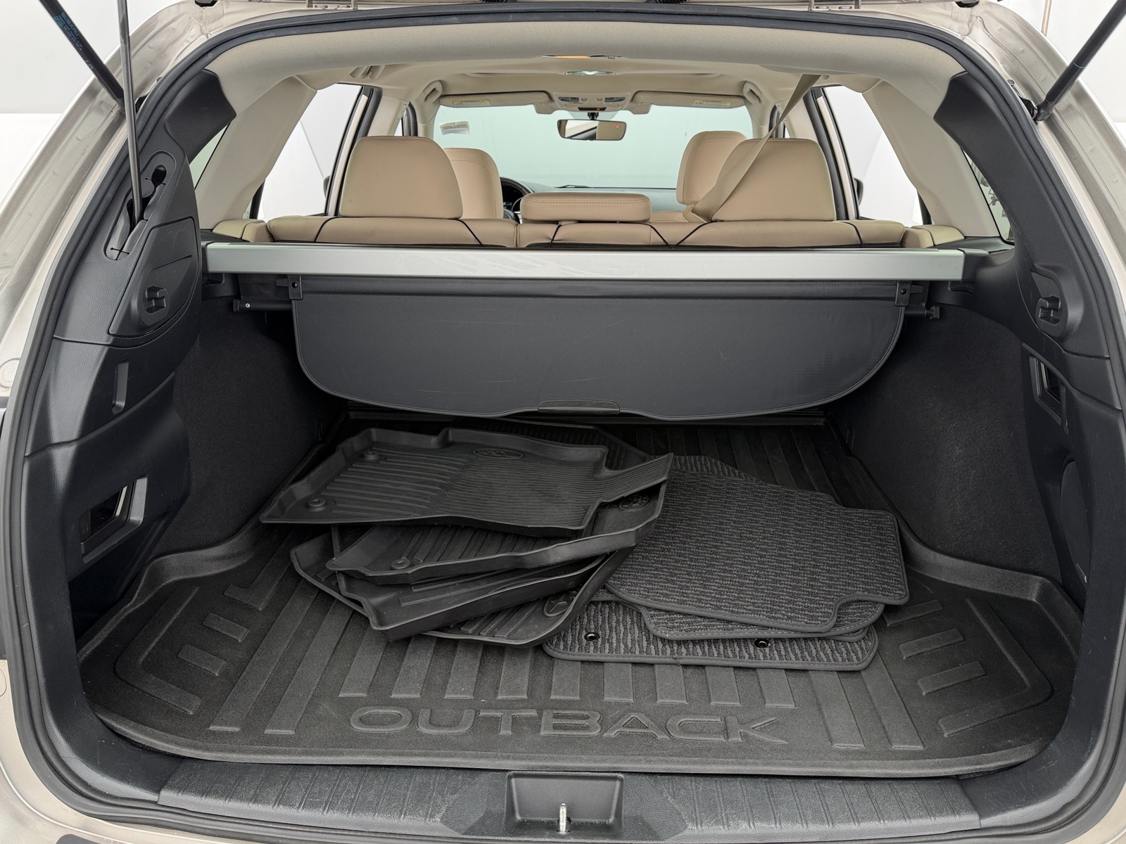 Thumbnail: 2019 Subaru Outback - 6