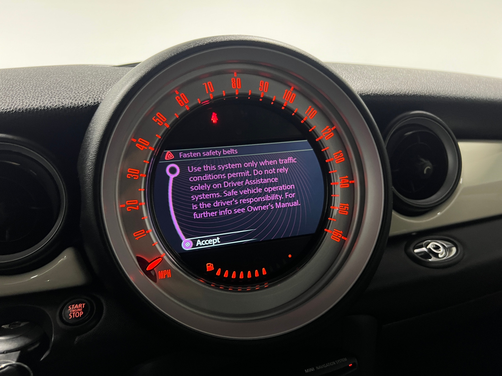 Thumbnail: 2014 MINI Cooper Convertible - 3