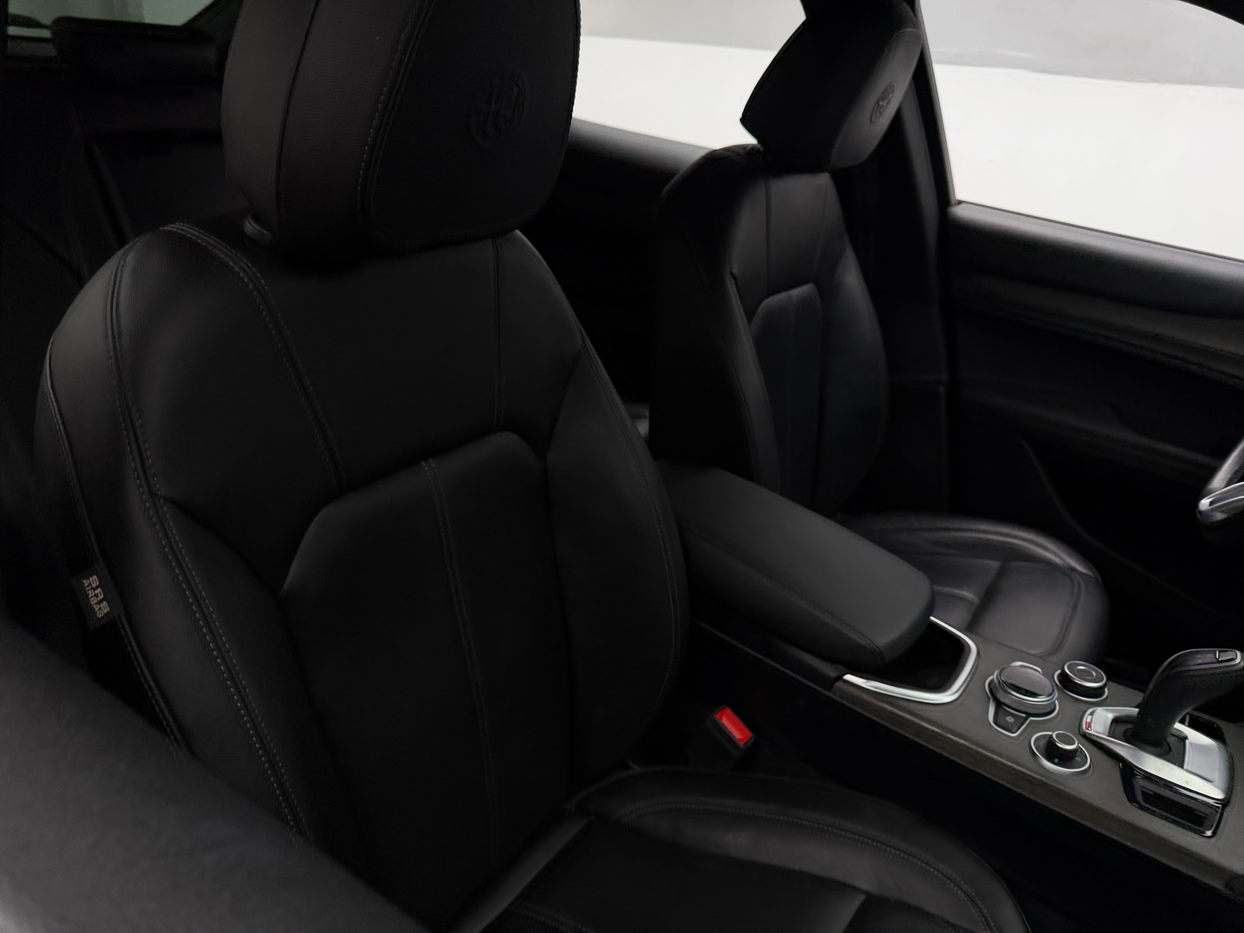2022 Alfa Romeo Stelvio