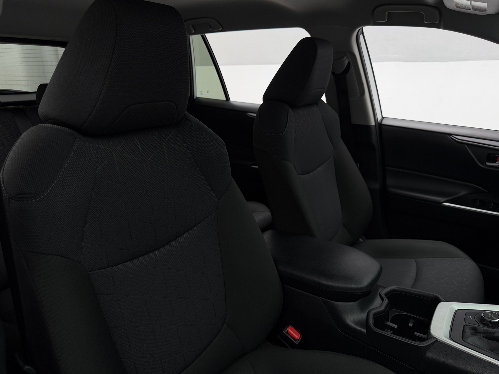 Thumbnail: 2025 Toyota RAV4 - 2