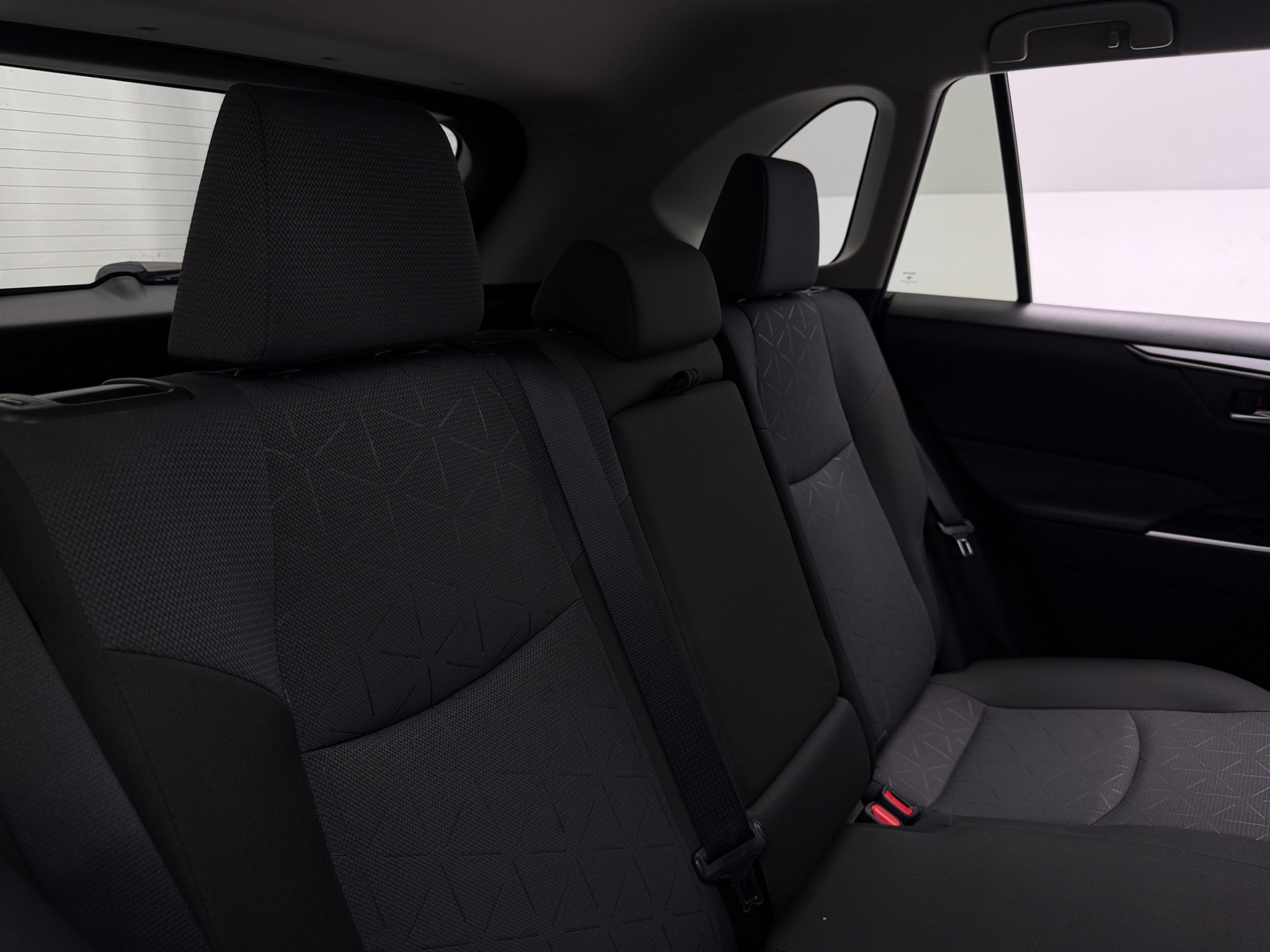 Thumbnail: 2025 Toyota RAV4 - 6