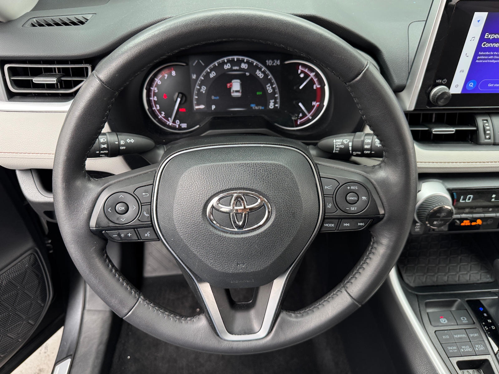 Thumbnail: 2025 Toyota RAV4 - 5