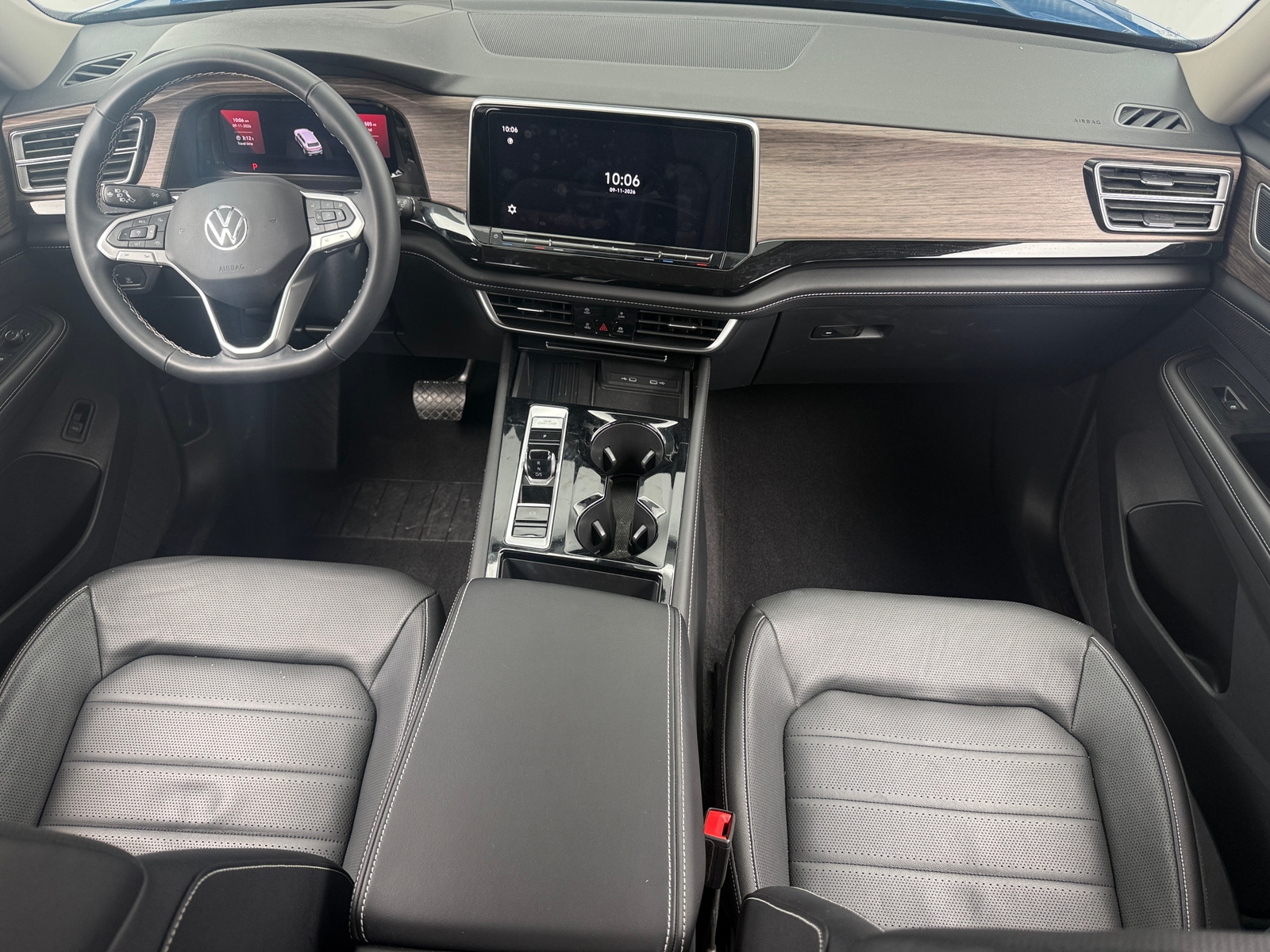 Thumbnail: 2025 Volkswagen Atlas - 3