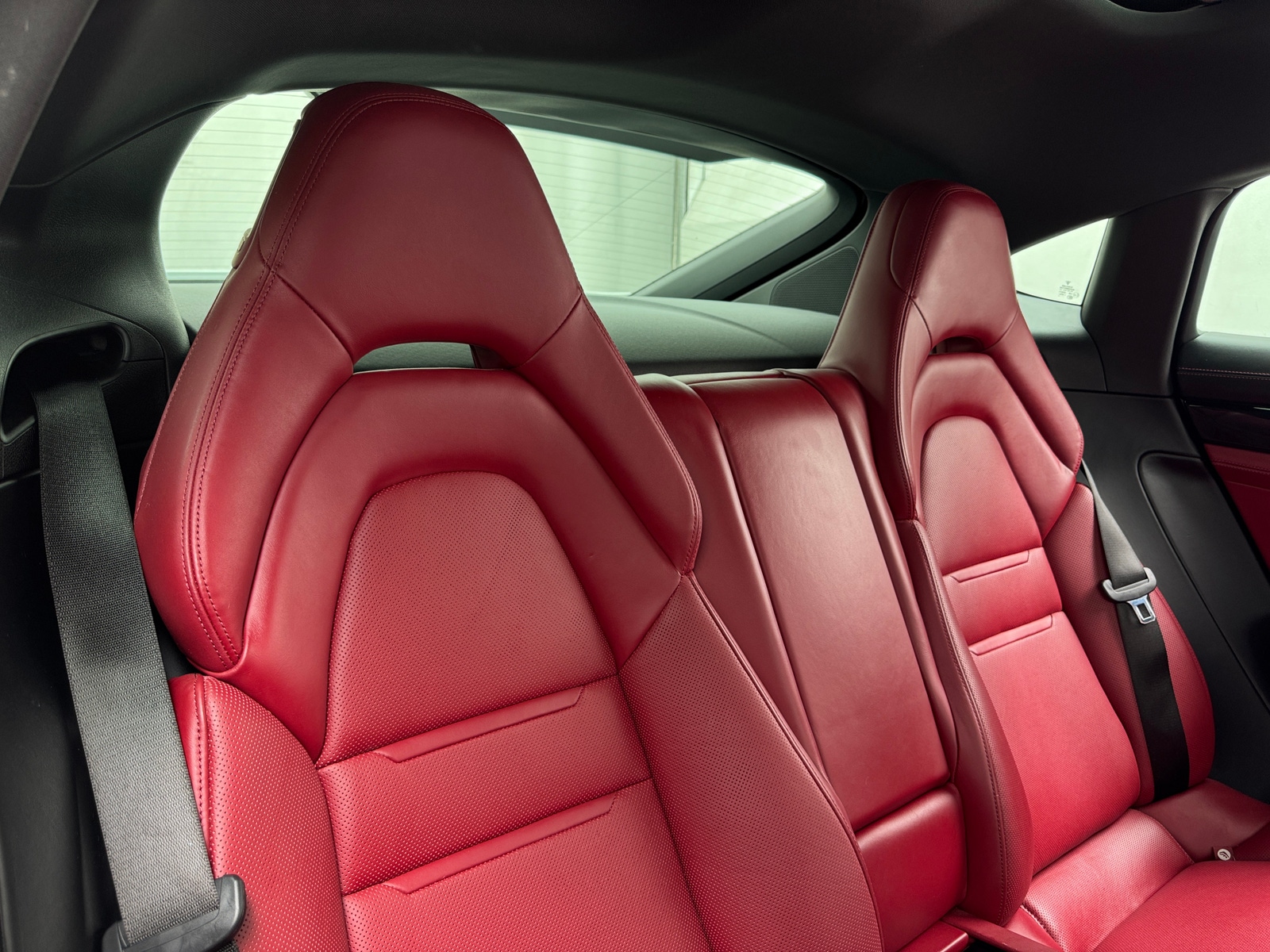 Thumbnail: 2018 Porsche Panamera - 6