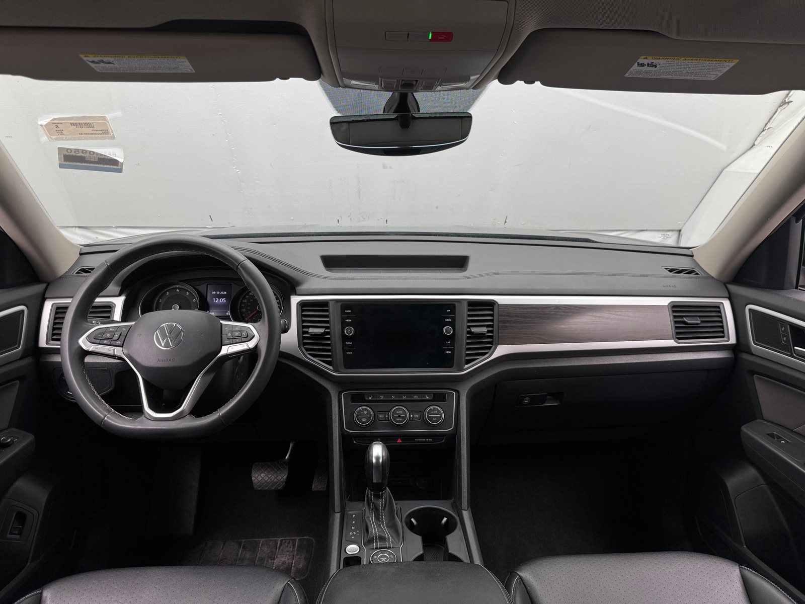 Thumbnail: 2021 Volkswagen Atlas - 2