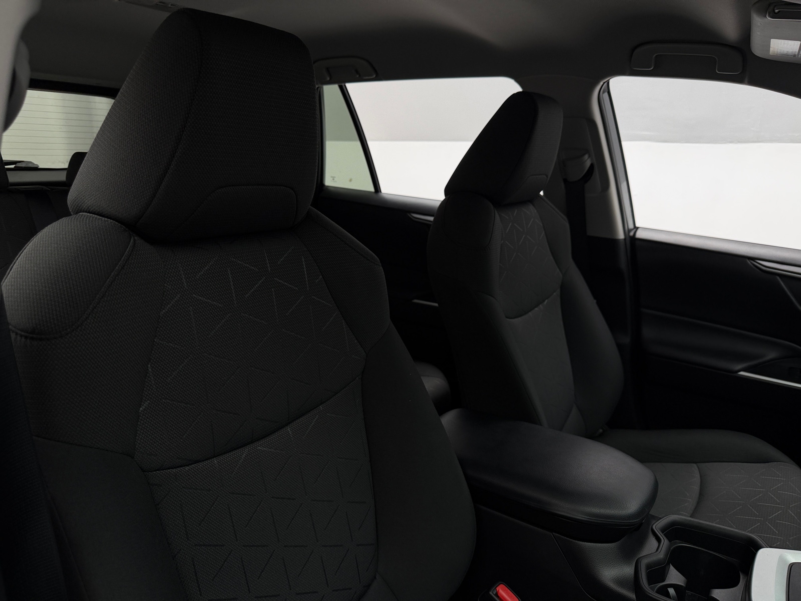 Thumbnail: 2021 Toyota RAV4 - 2