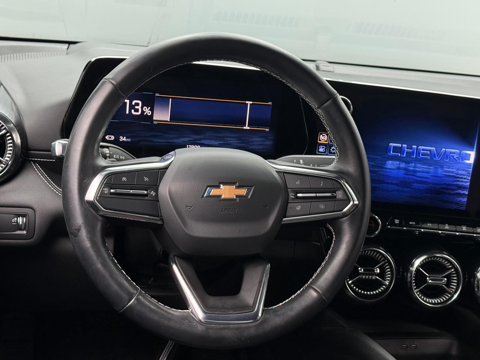 Thumbnail: 2024 Chevrolet Blazer EV - 4