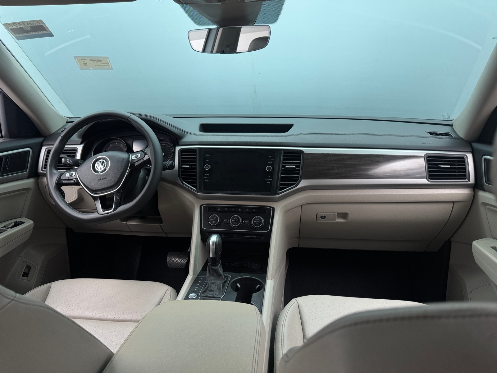 Thumbnail: 2020 Volkswagen Atlas - 3