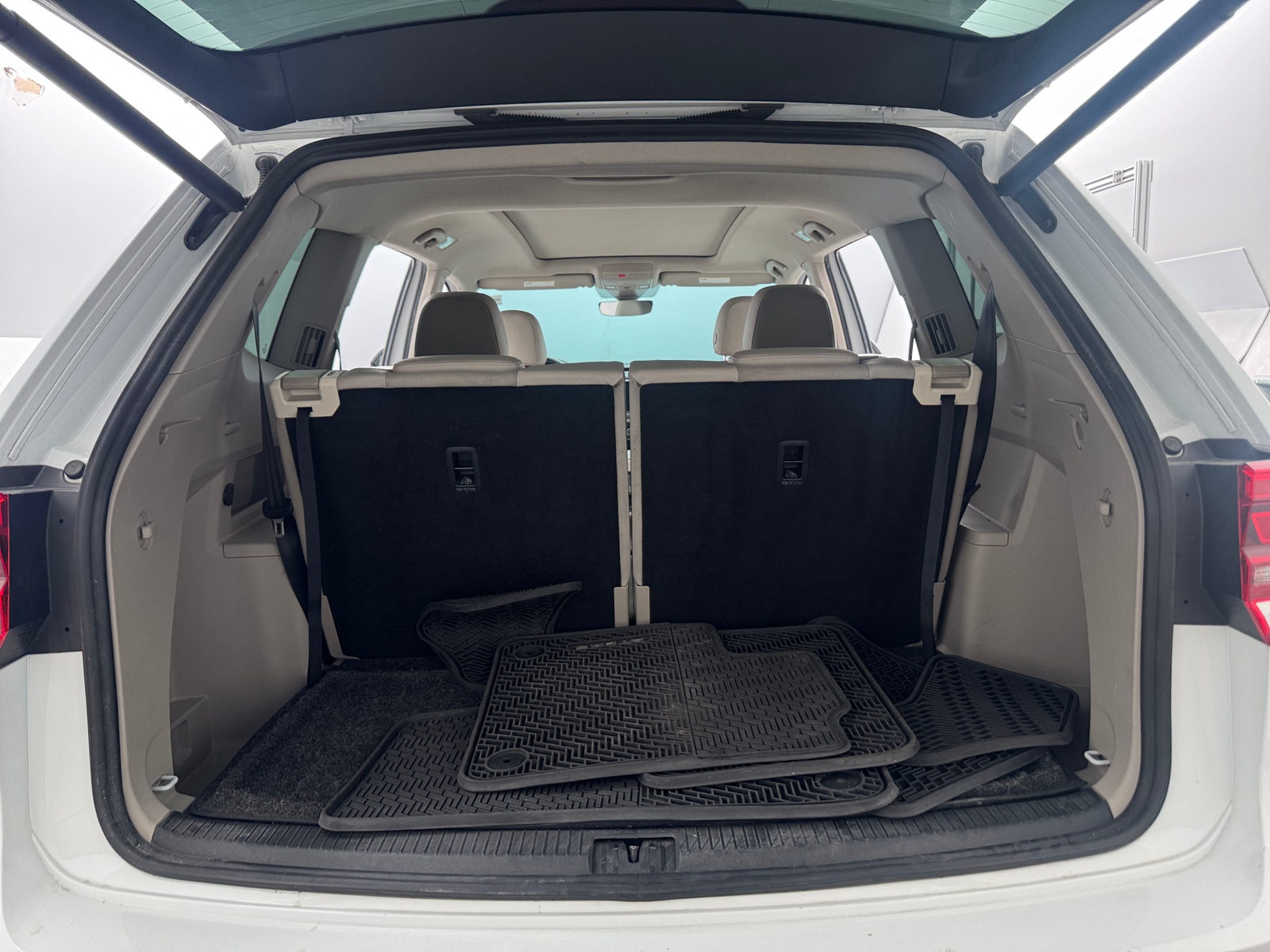 Thumbnail: 2020 Volkswagen Atlas - 7
