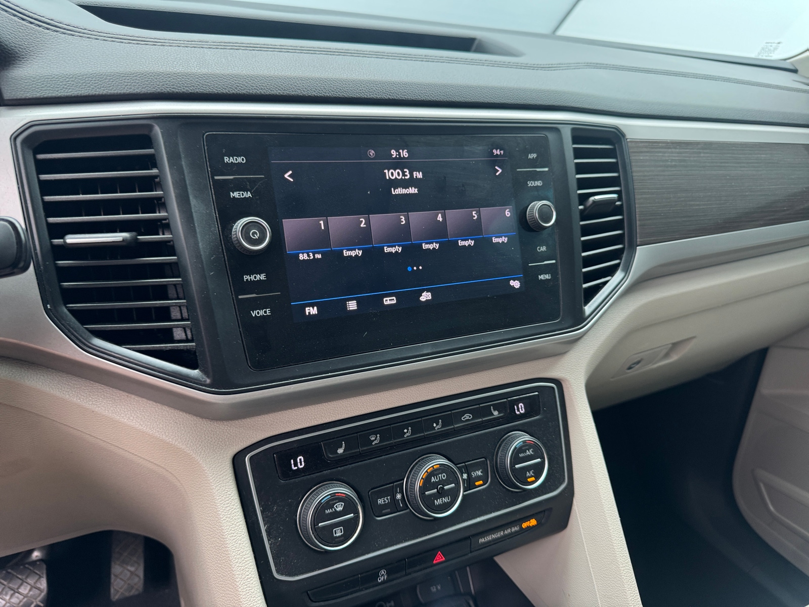 Thumbnail: 2020 Volkswagen Atlas - 4