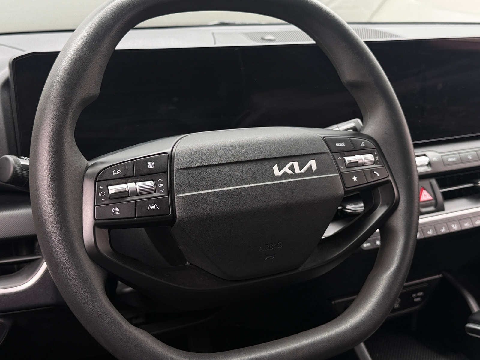Thumbnail: 2025 Kia K4 - 5