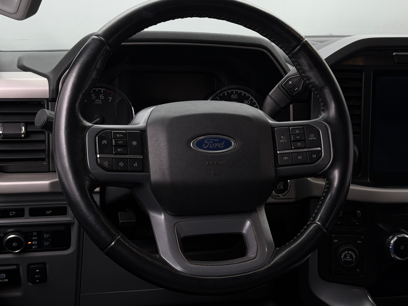 Thumbnail: 2022 Ford Econoline - 5