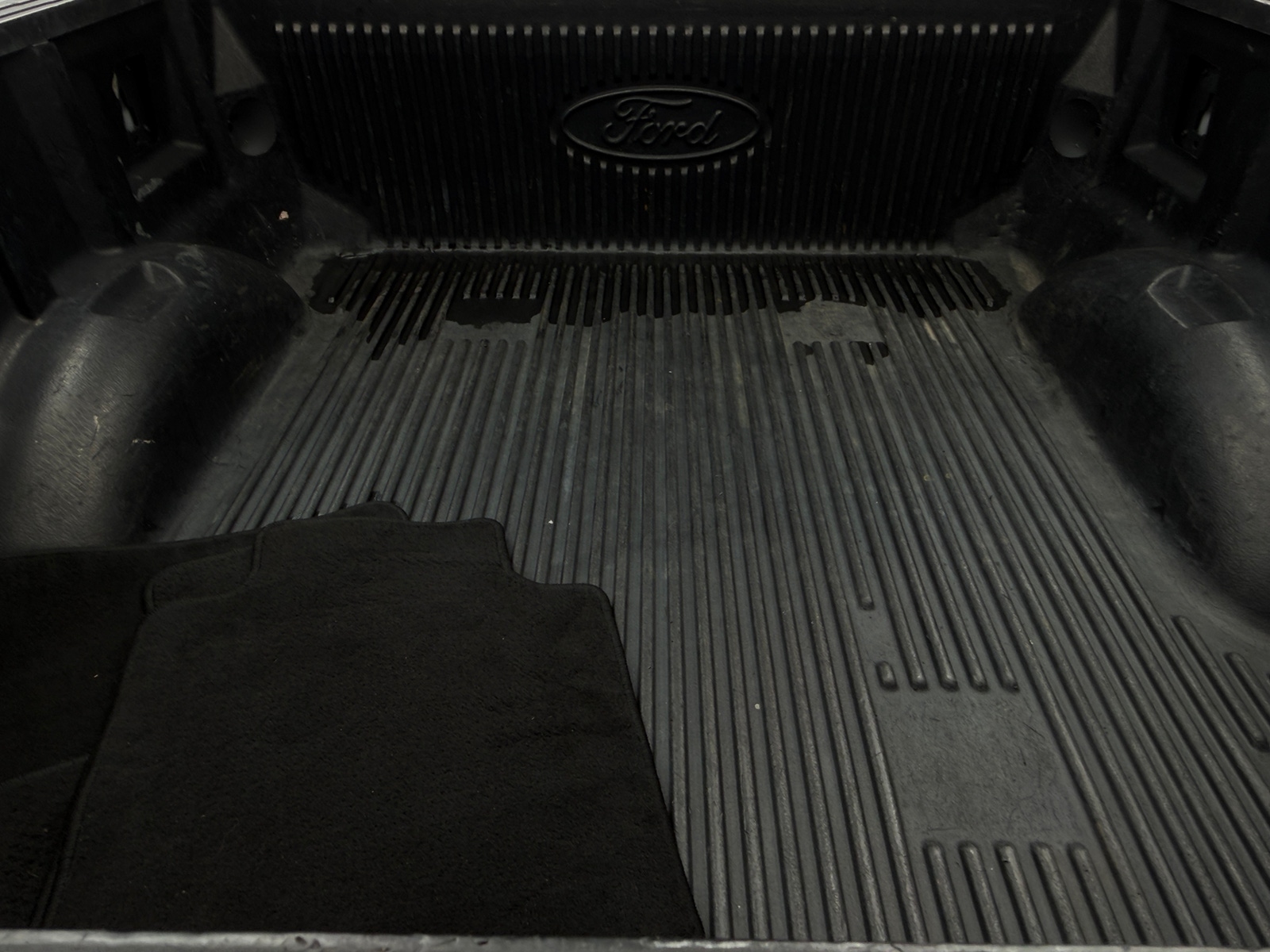 Thumbnail: 2022 Ford Econoline - 7
