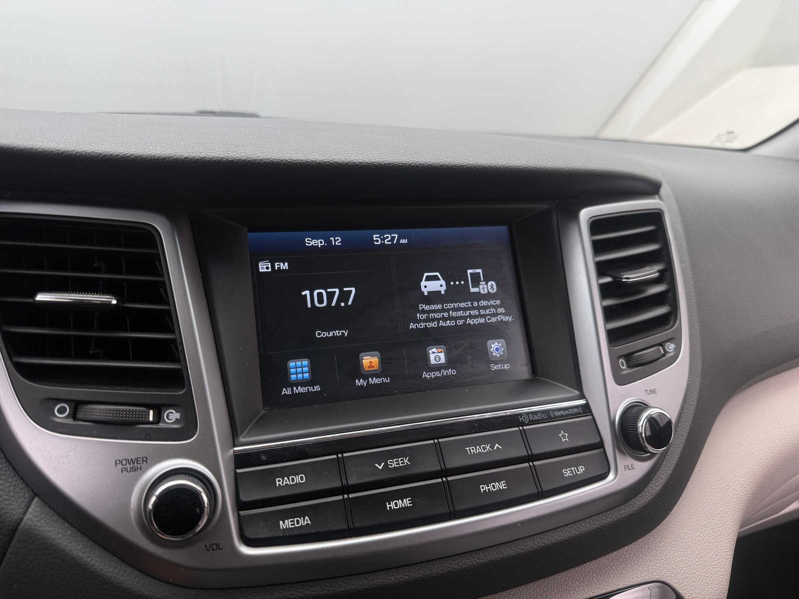 Thumbnail: 2018 Hyundai Tucson - 4