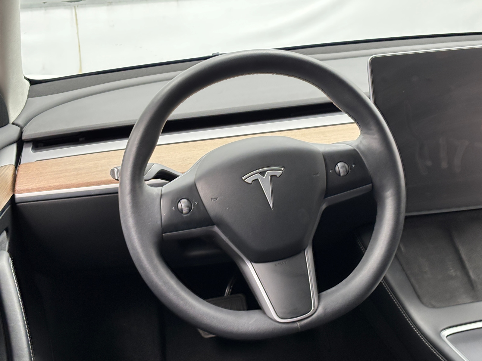 Thumbnail: 2022 Tesla Model 3 - 4
