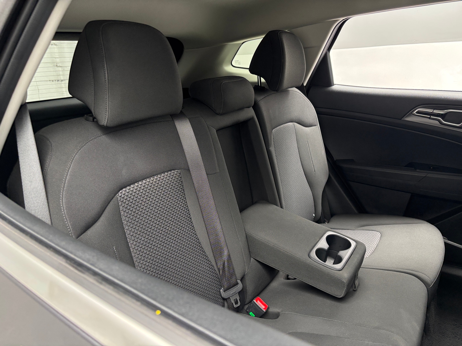 Thumbnail: 2026 Kia Sportage - 6
