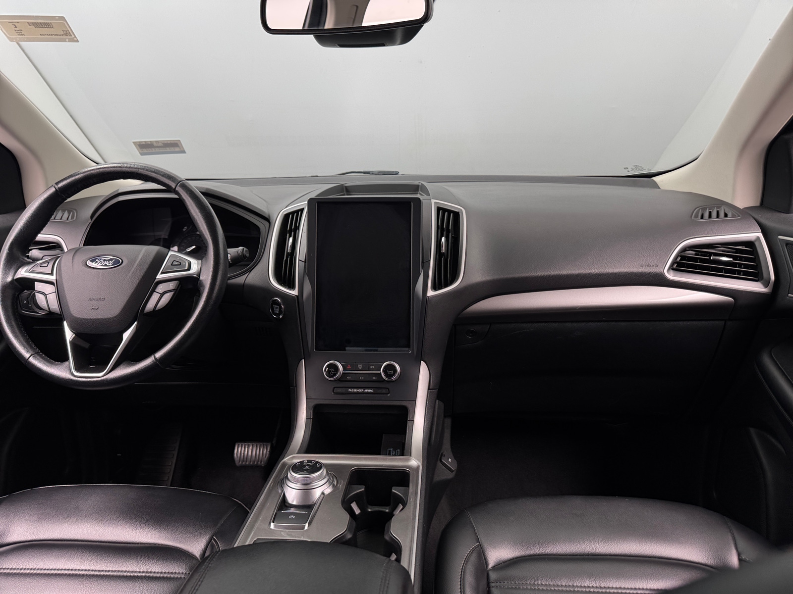 Thumbnail: 2023 Ford Edge - 2