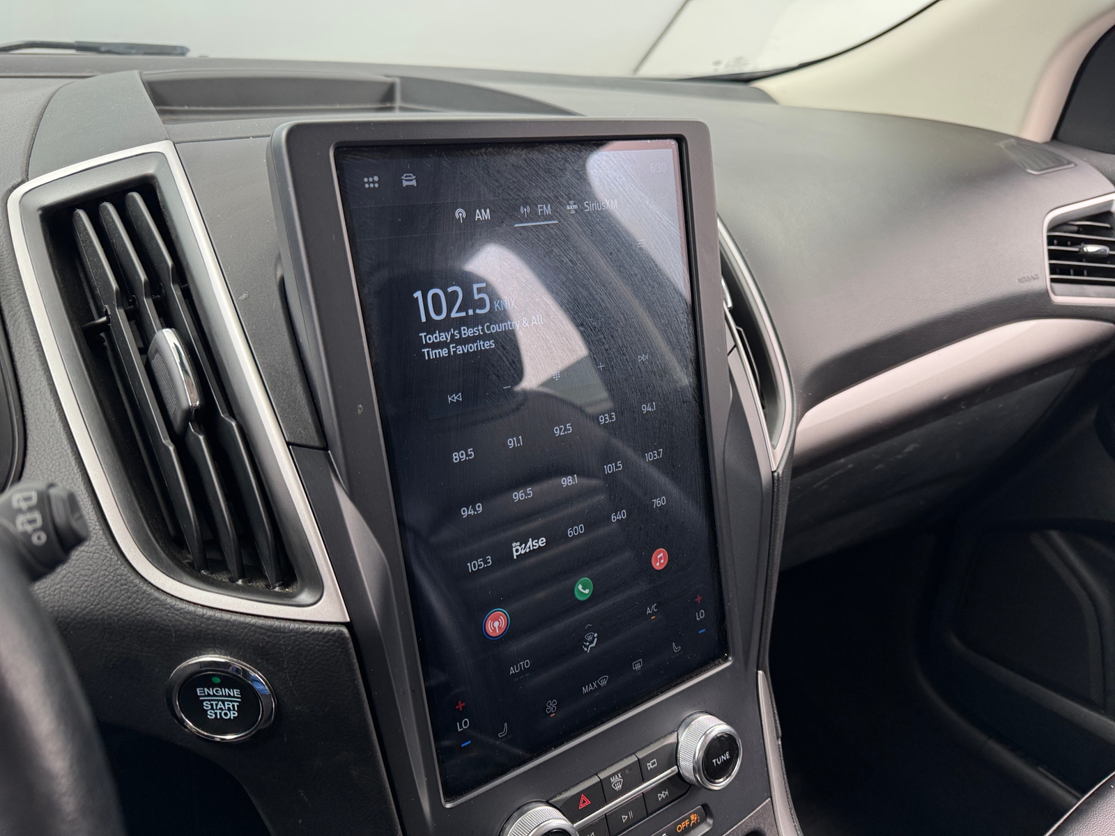 Thumbnail: 2023 Ford Edge - 3