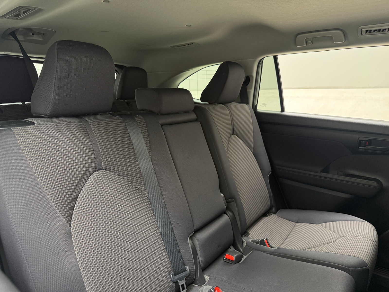 Thumbnail: 2021 Toyota Highlander - 6