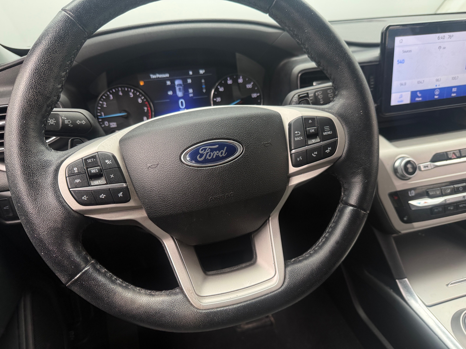 Thumbnail: 2021 Ford Explorer - 4