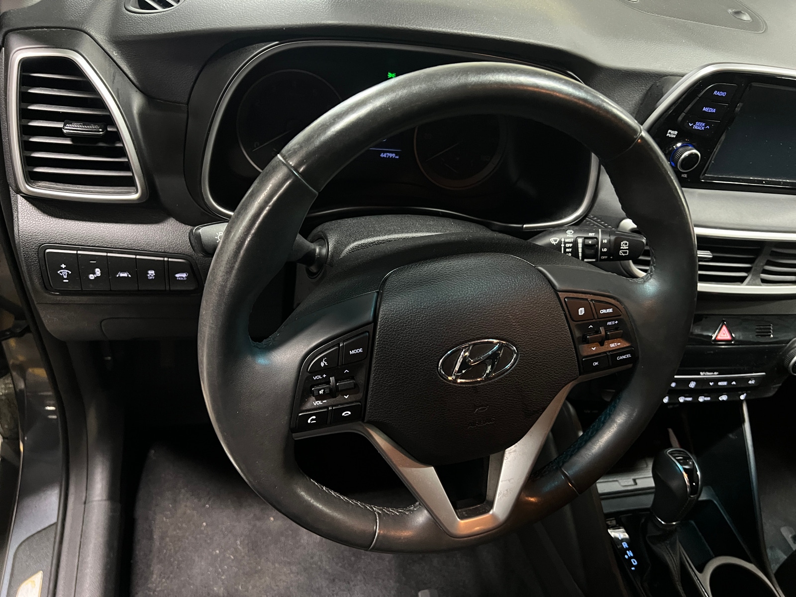 Thumbnail: 2019 Hyundai Tucson - 4