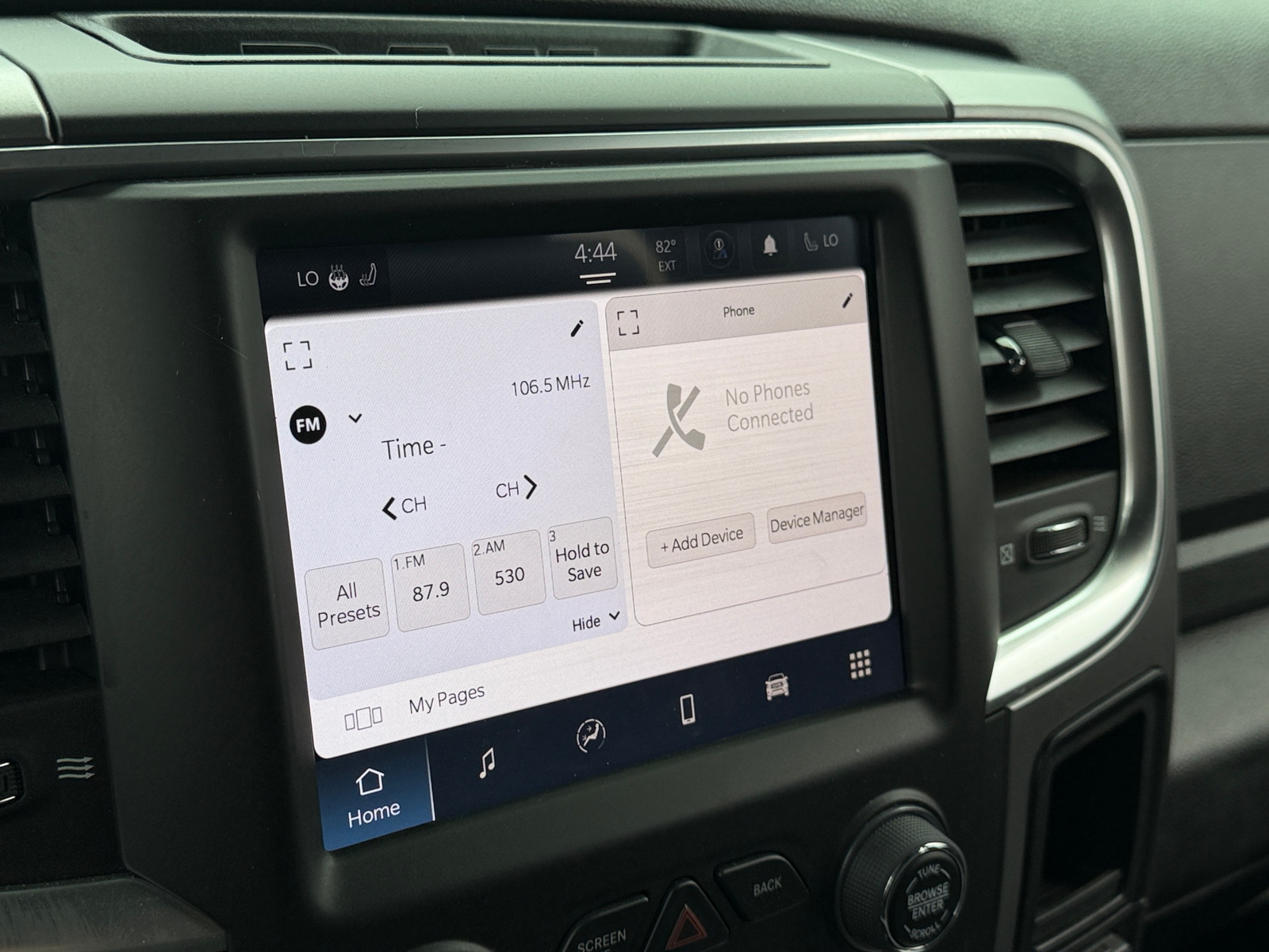 Thumbnail: 2022 RAM 1500 Classic - 4