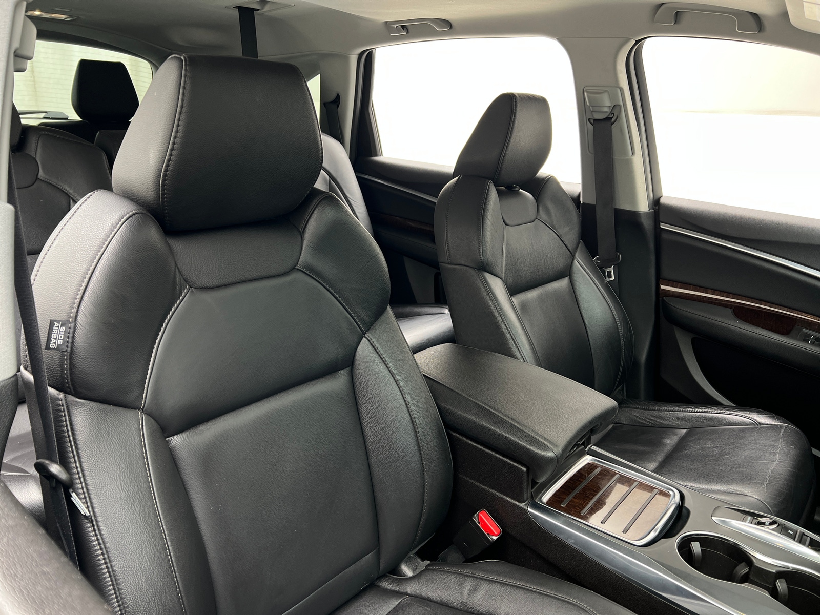 Thumbnail: 2017 Acura MDX - 2