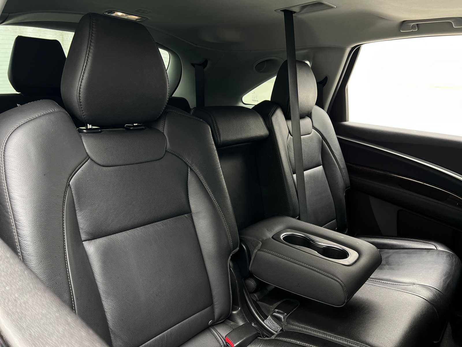 Thumbnail: 2017 Acura MDX - 6