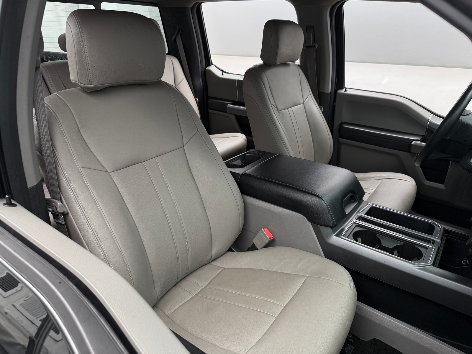 Thumbnail: 2018 Ford Econoline - 2