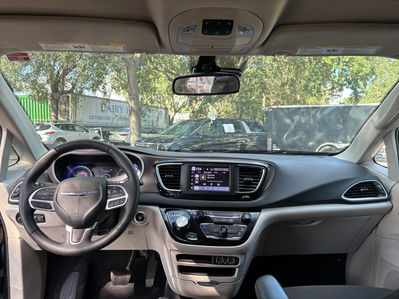 Thumbnail: 2024 Chrysler Voyager - 3