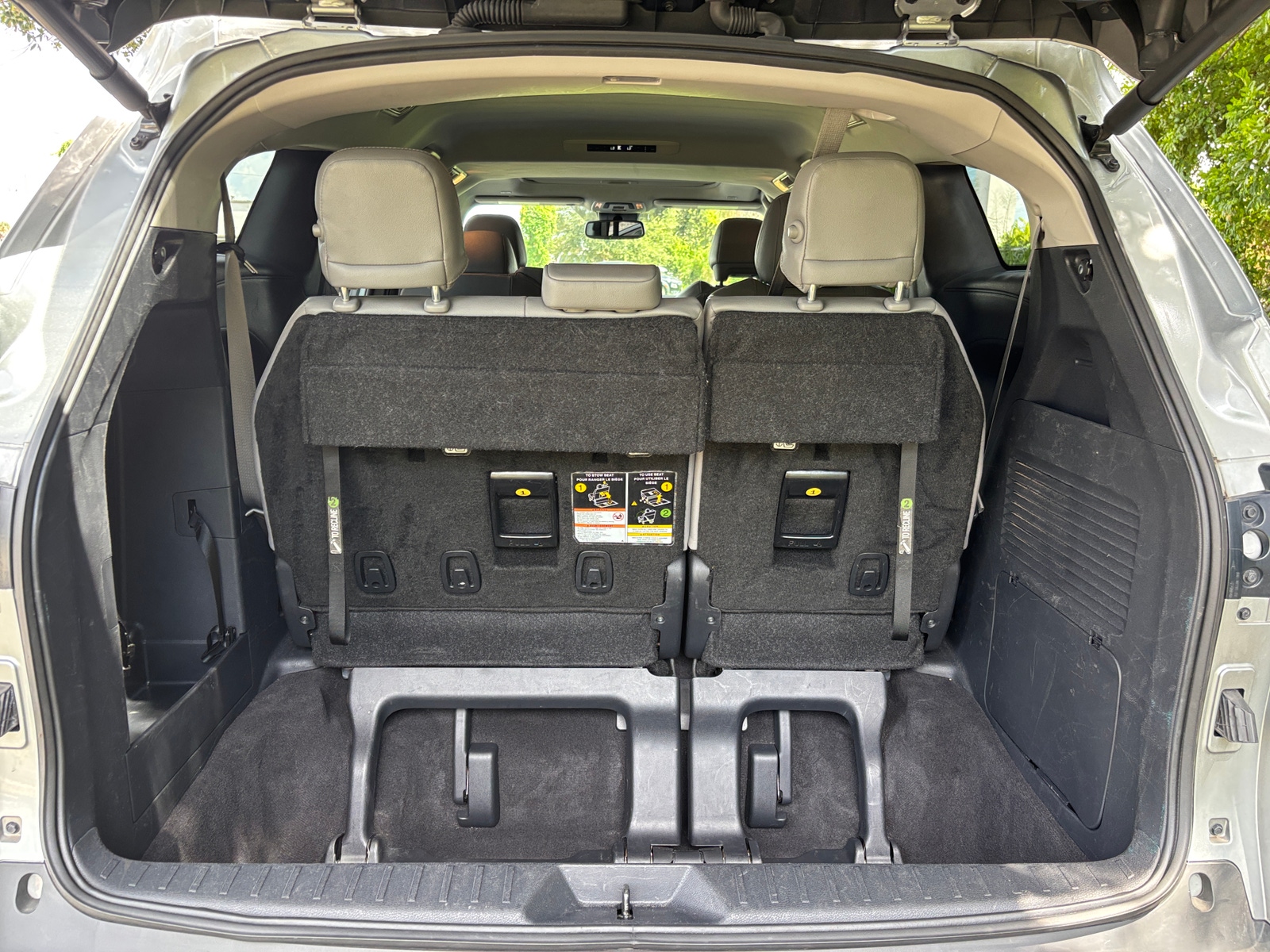 Thumbnail: 2025 Toyota Sienna - 6