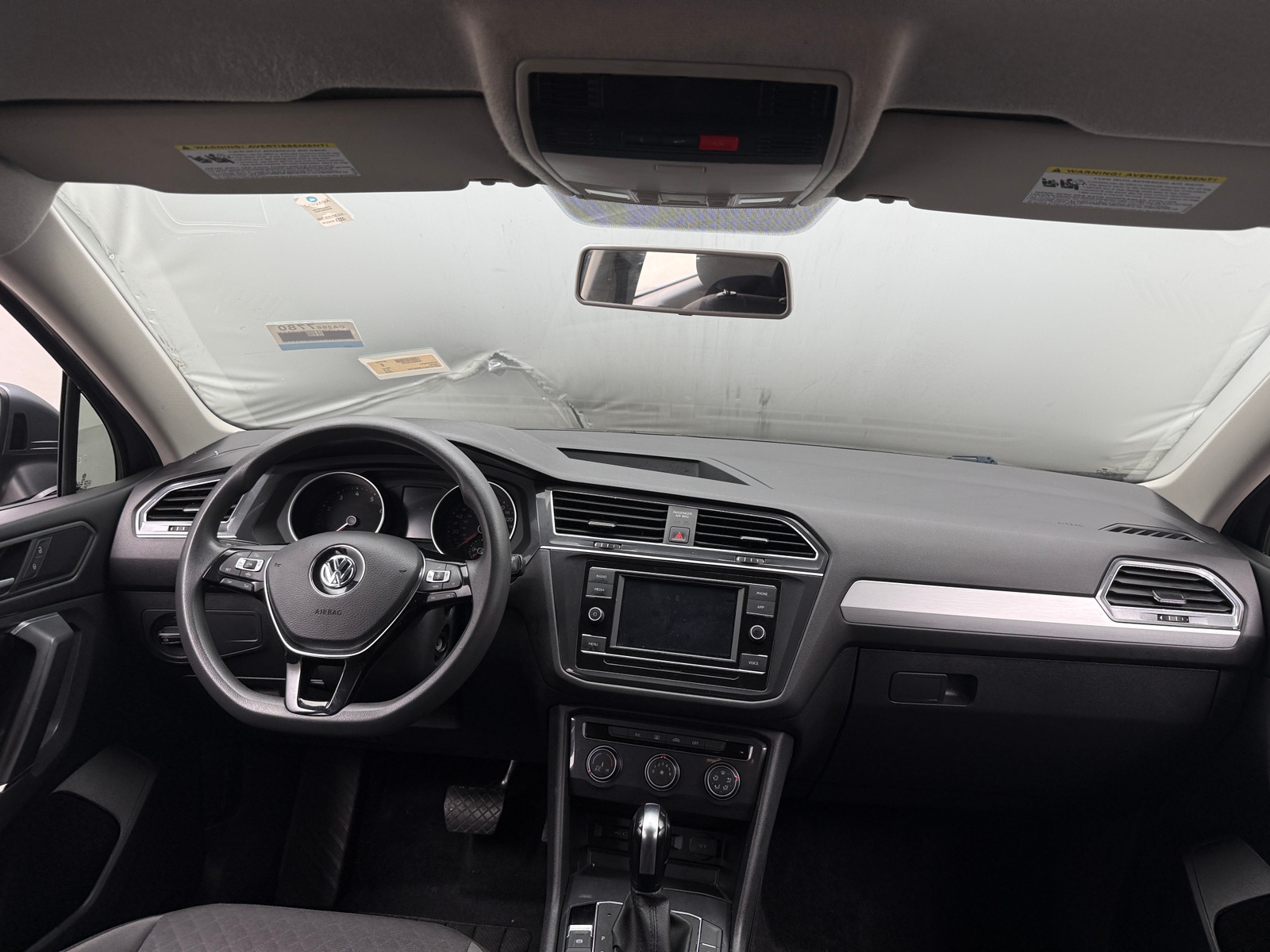 Thumbnail: 2020 Volkswagen Tiguan - 3