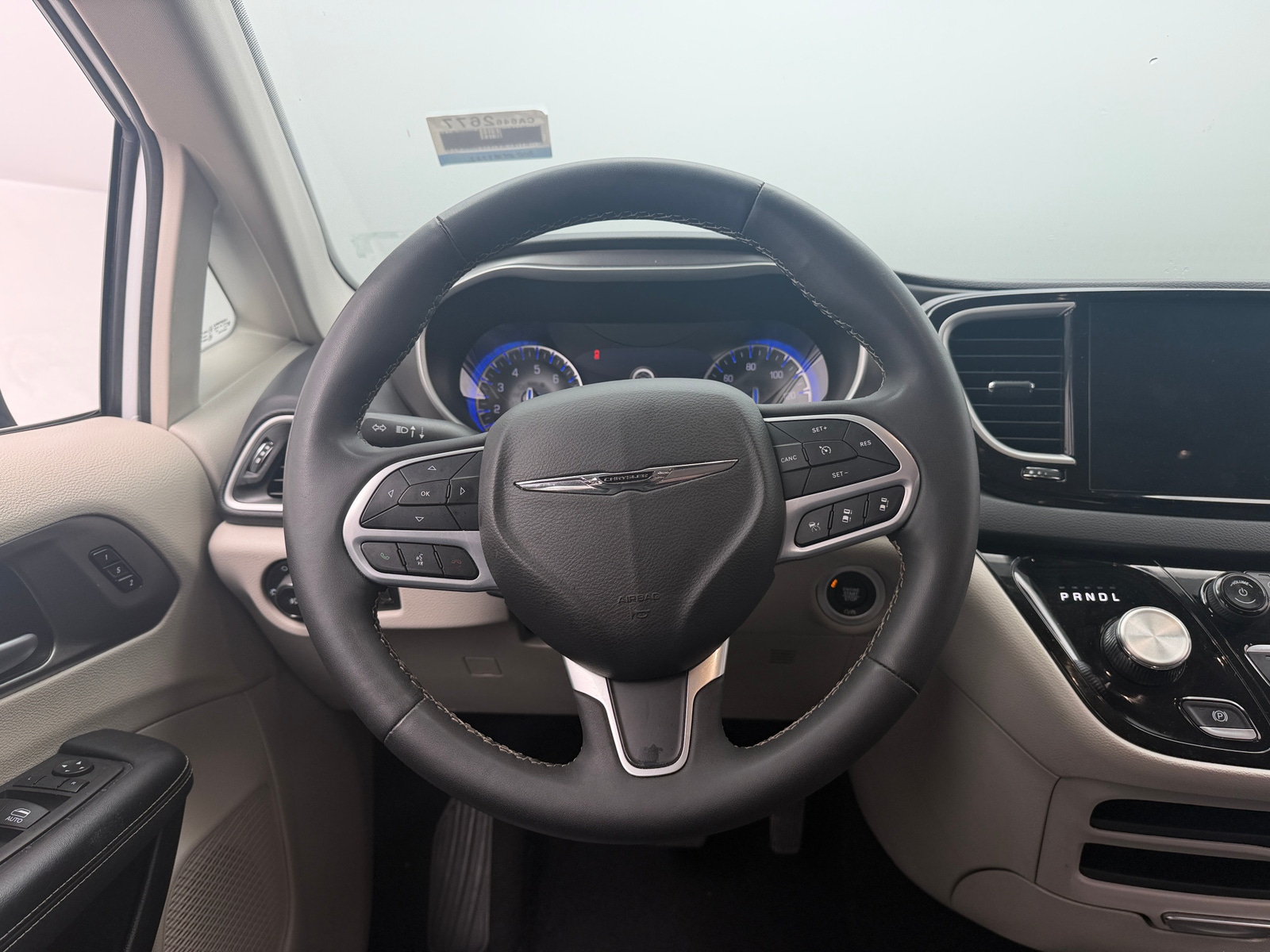 Thumbnail: 2024 Chrysler Pacifica - 4