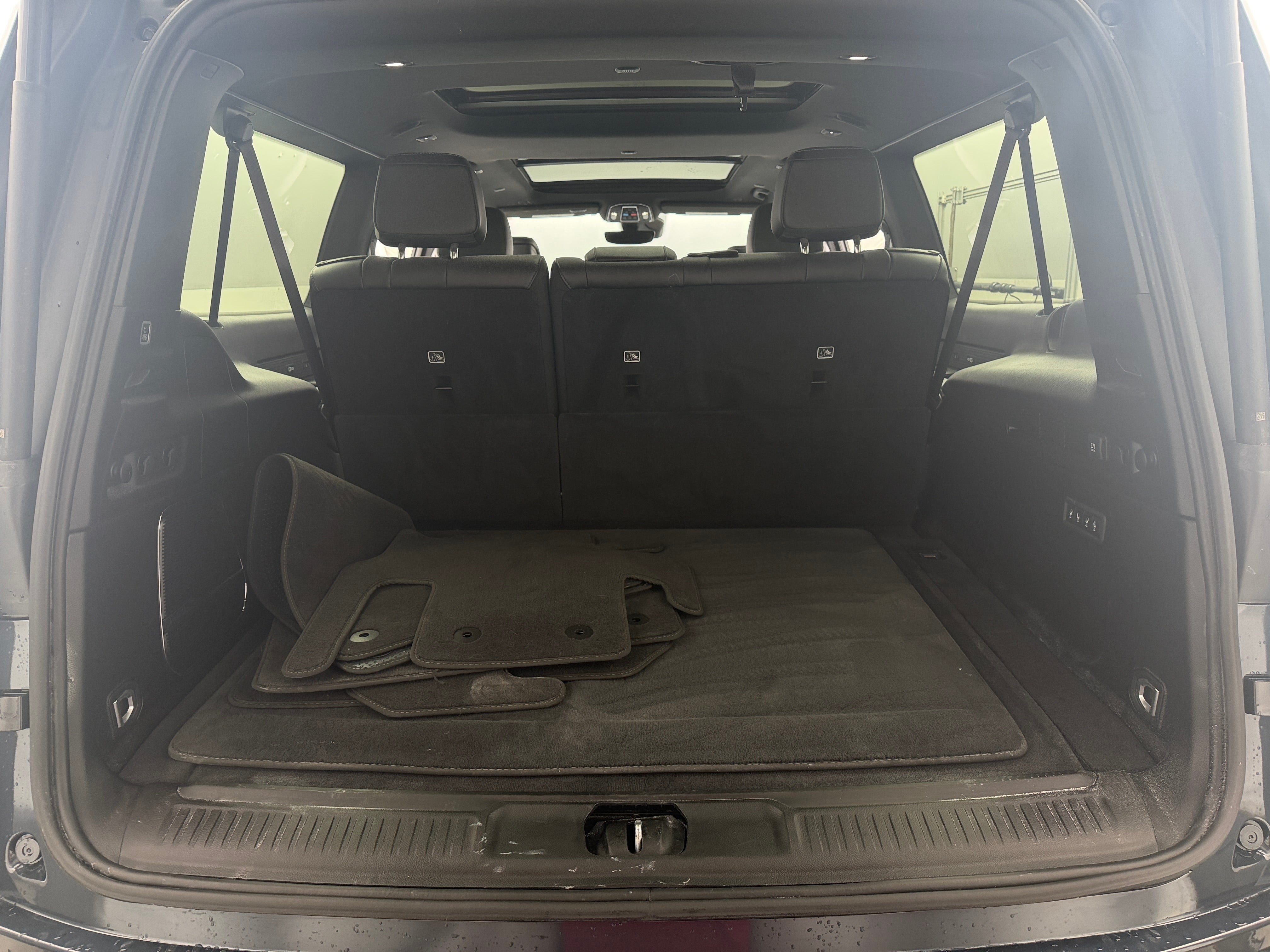 2024 Jeep Wagoneer L Series II - Photo 2