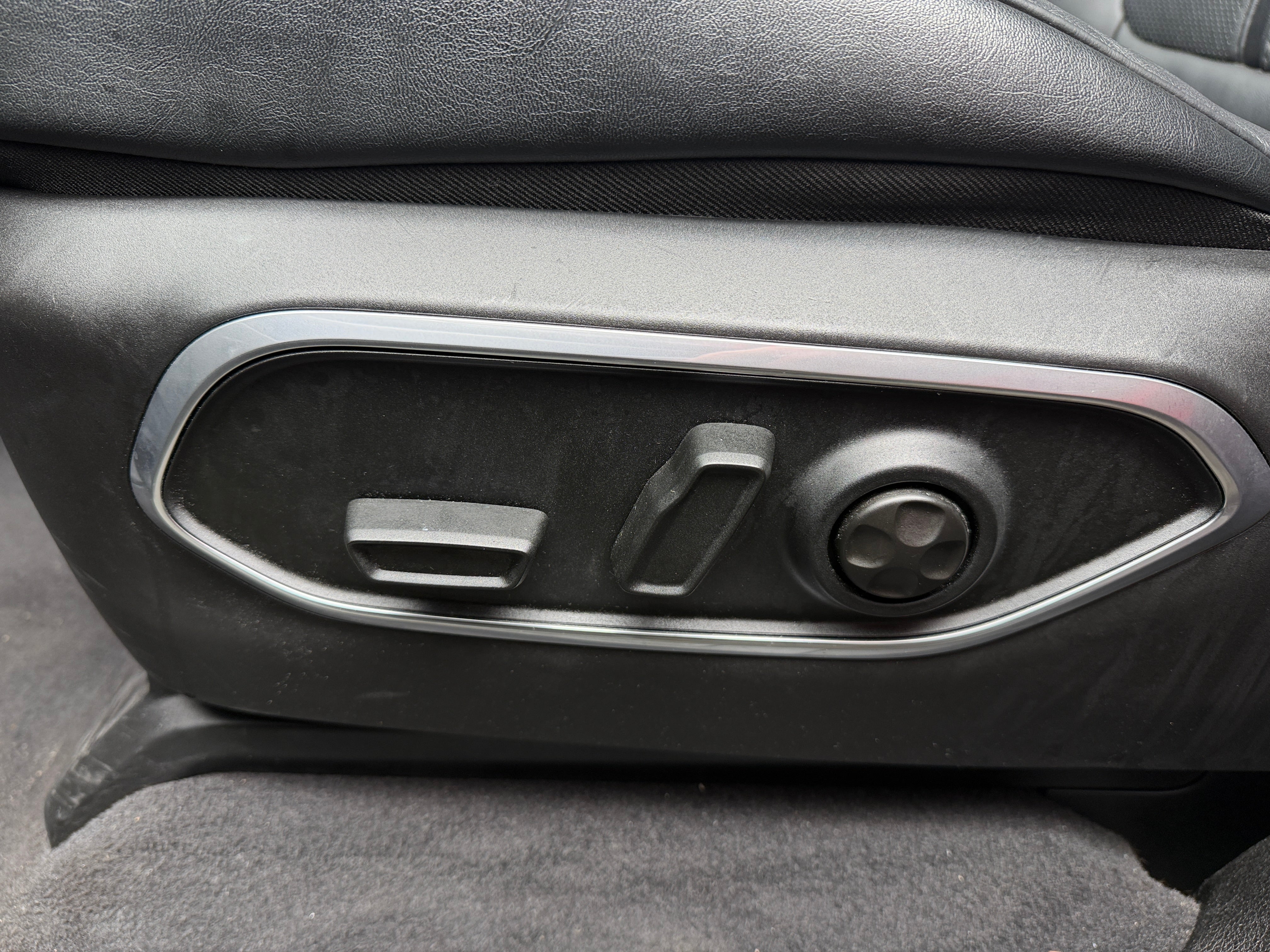 2024 Jeep Wagoneer L Series II - Photo 22