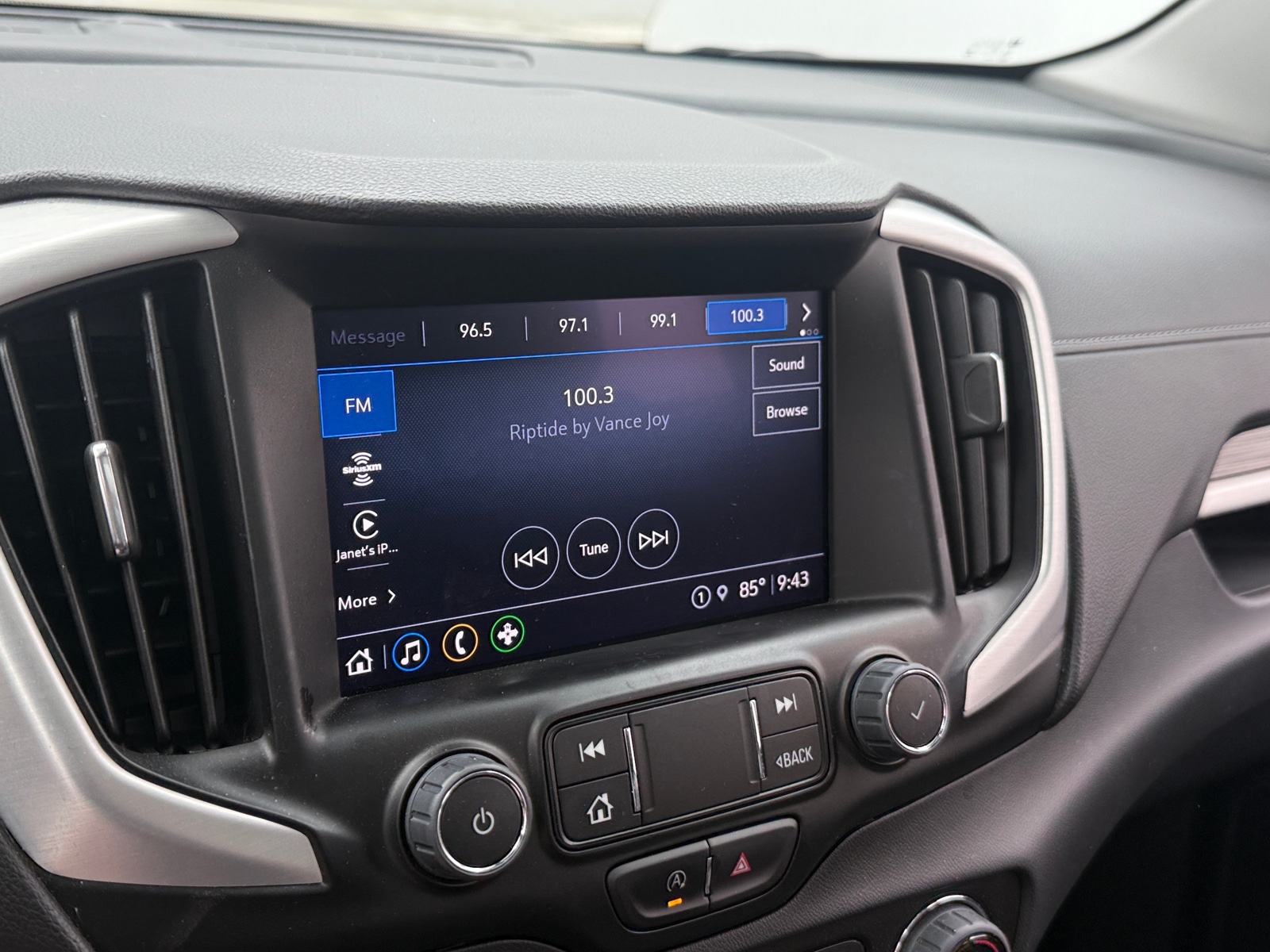 Thumbnail: 2023 GMC Terrain - 3