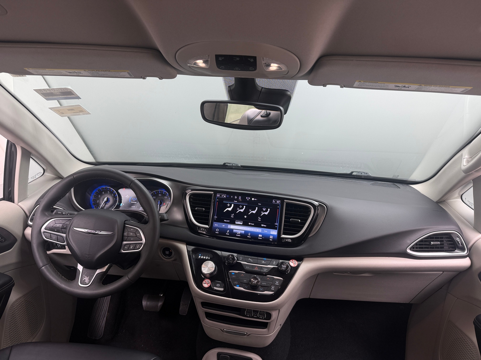 Thumbnail: 2024 Chrysler Pacifica - 2