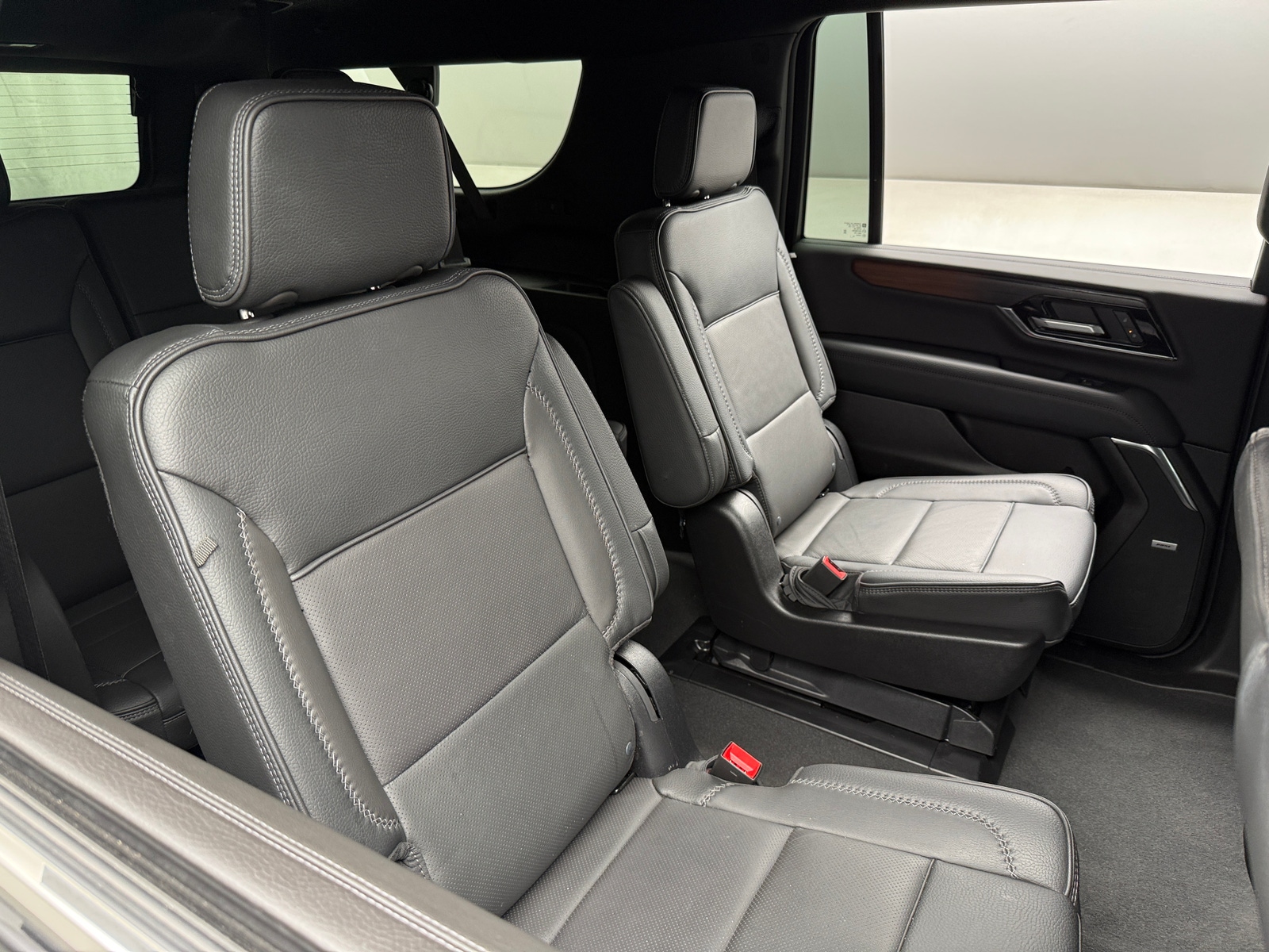 Thumbnail: 2026 GMC Yukon XL - 5