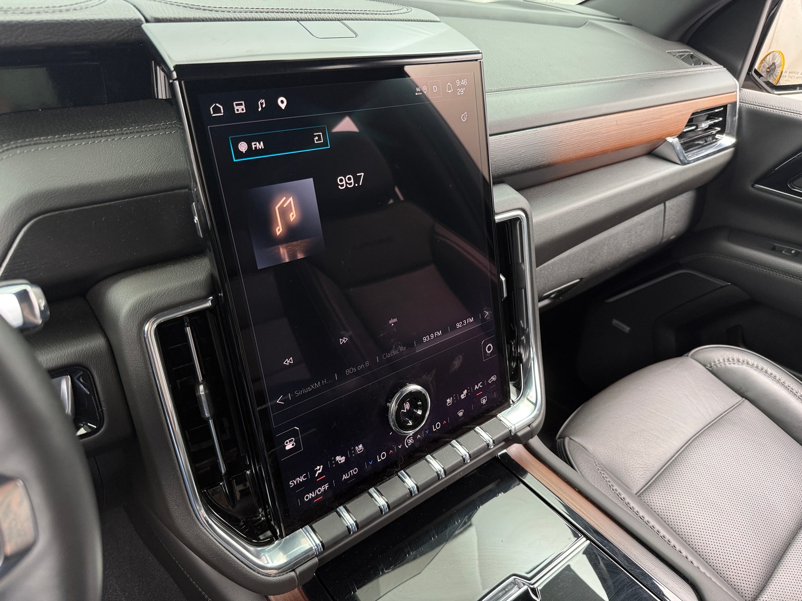Thumbnail: 2026 GMC Yukon XL - 3