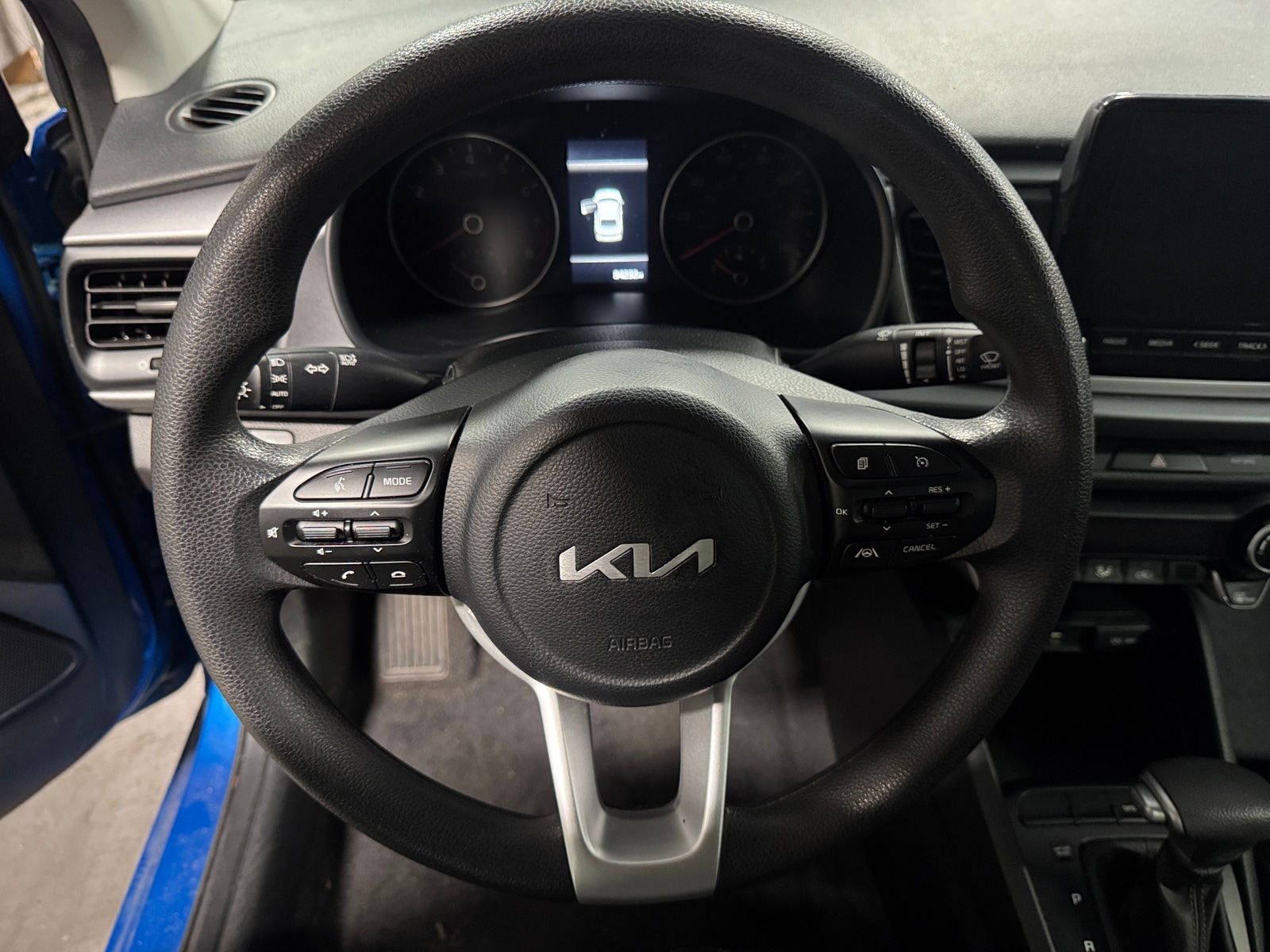 Thumbnail: 2023 Kia Rio - 5