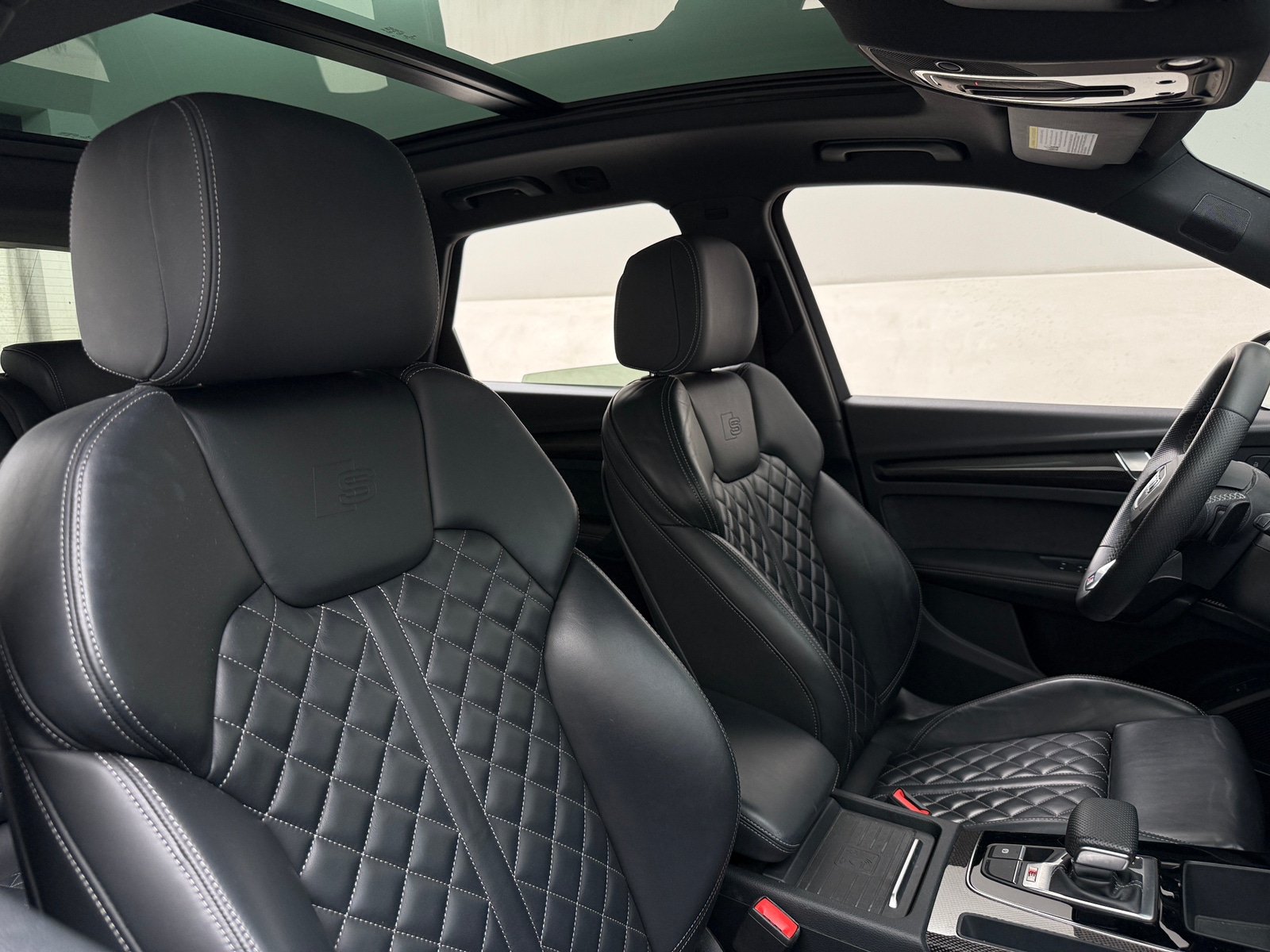 Thumbnail: 2021 Audi SQ5 - 2