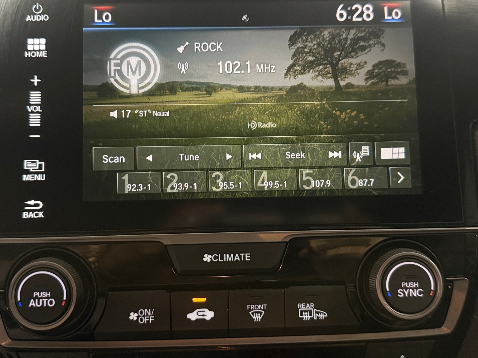 Thumbnail: 2018 Honda Civic - 4