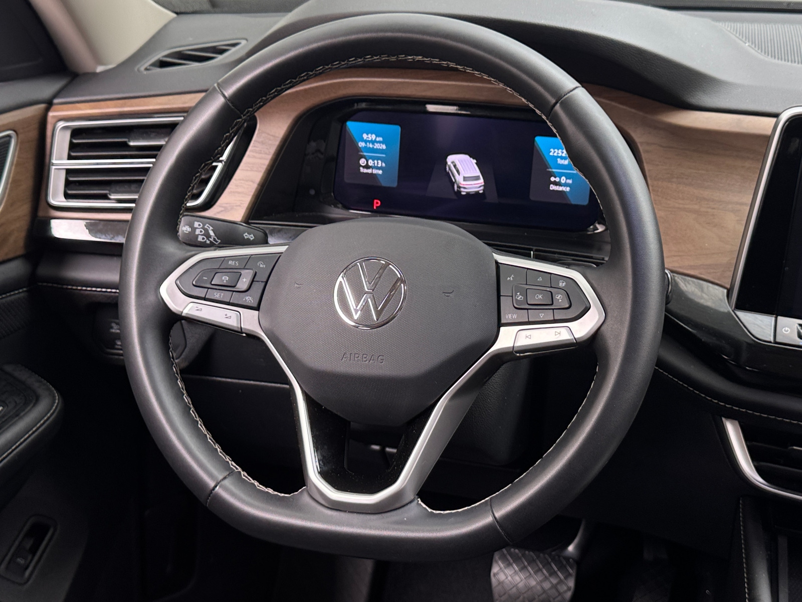 Thumbnail: 2025 Volkswagen Atlas - 4