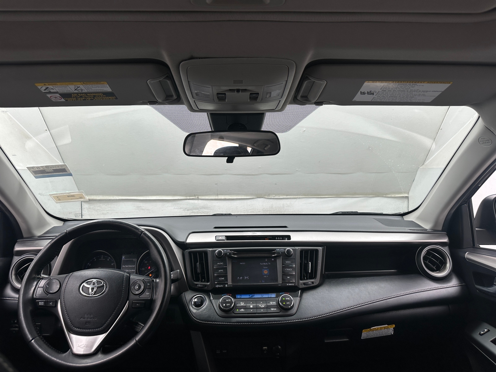 Thumbnail: 2018 Toyota RAV4 - 3