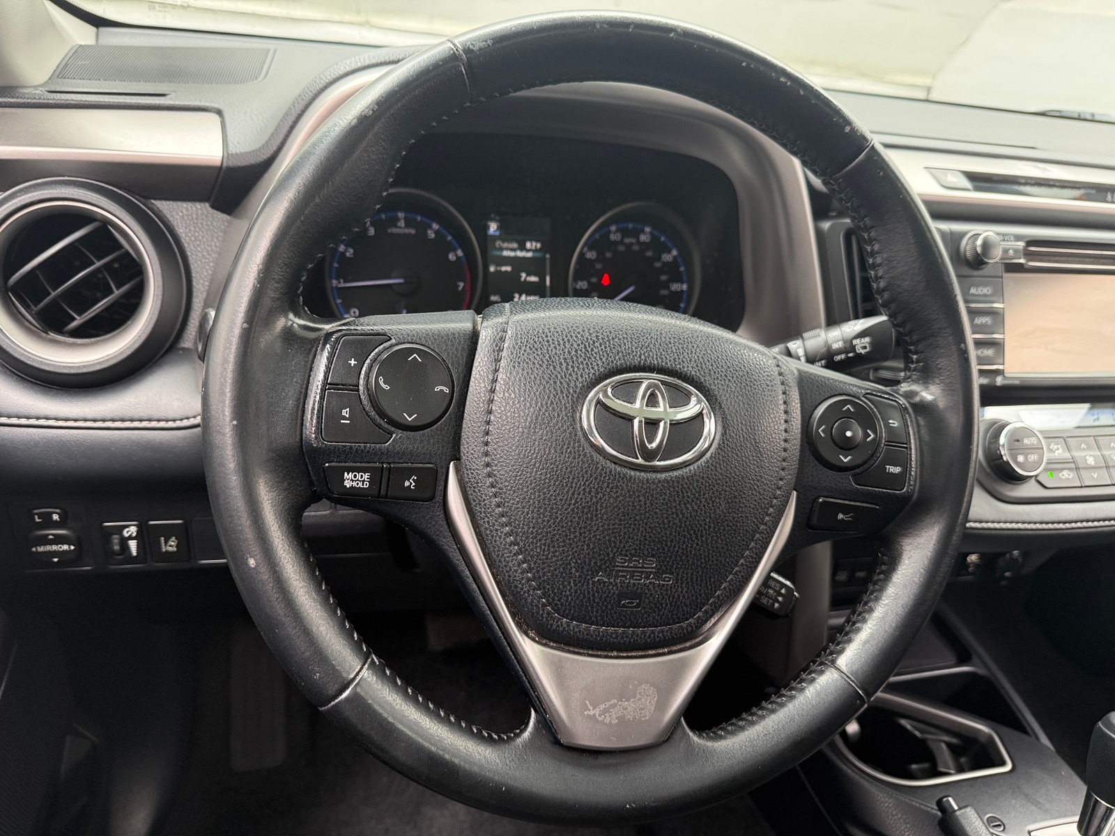 Thumbnail: 2018 Toyota RAV4 - 5