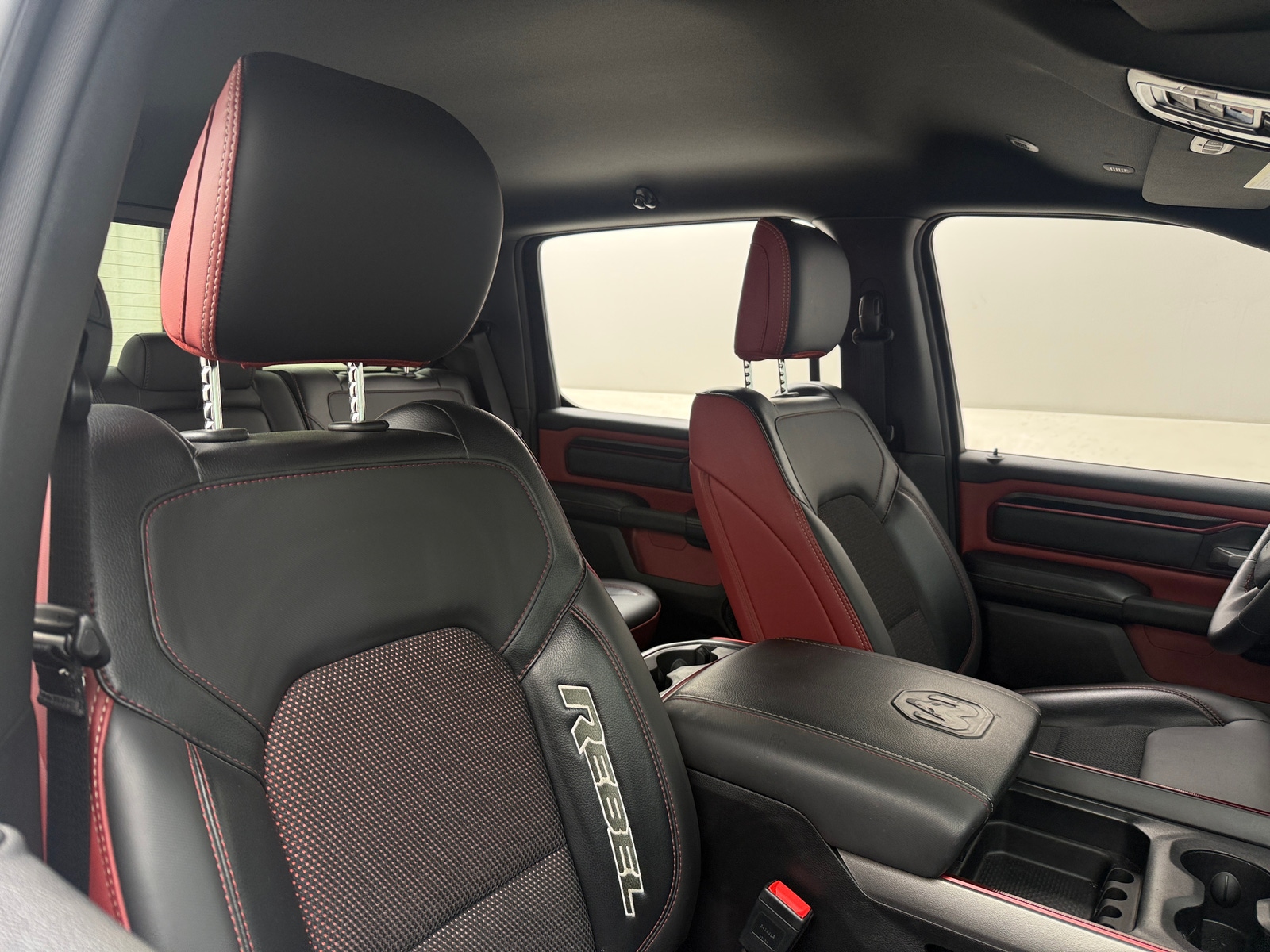 Thumbnail: 2025 RAM 1500 - 2