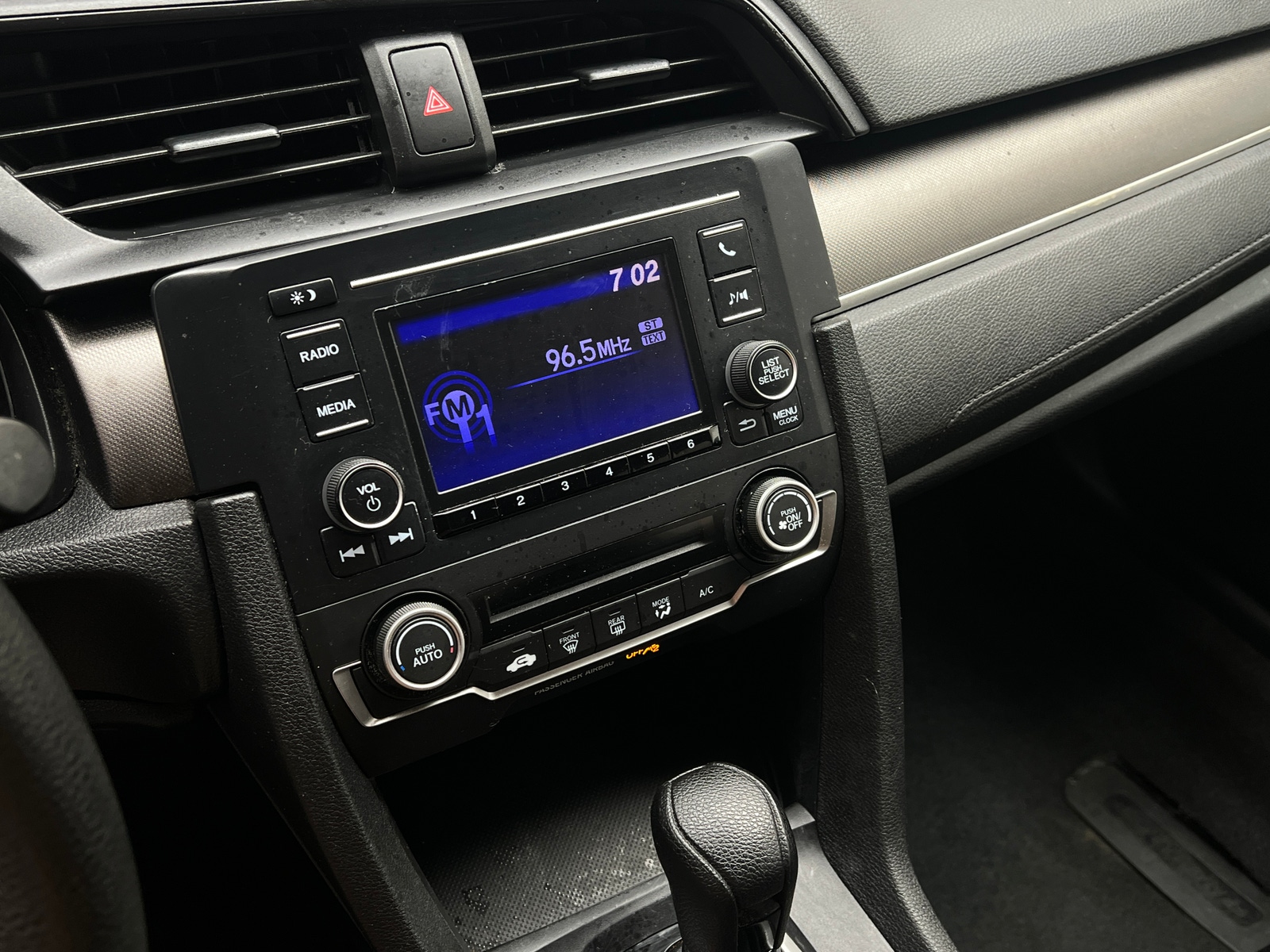 Thumbnail: 2019 Honda Civic - 4
