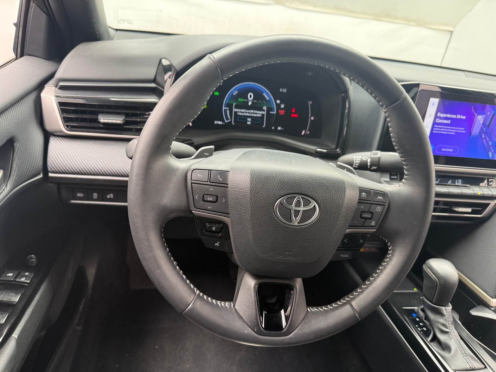 Thumbnail: 2025 Toyota Camry - 4